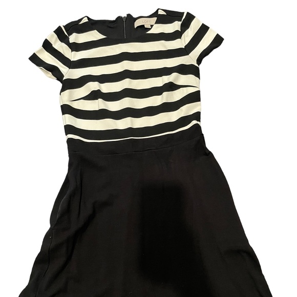 LOFT Dresses & Skirts - LOFT Dress